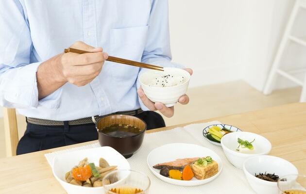 日常健康飲食中，葷素食如何搭配？